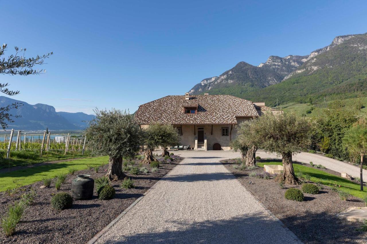 Ansitz Battisti Suites (Adults Only) Caldaro Εξωτερικό φωτογραφία