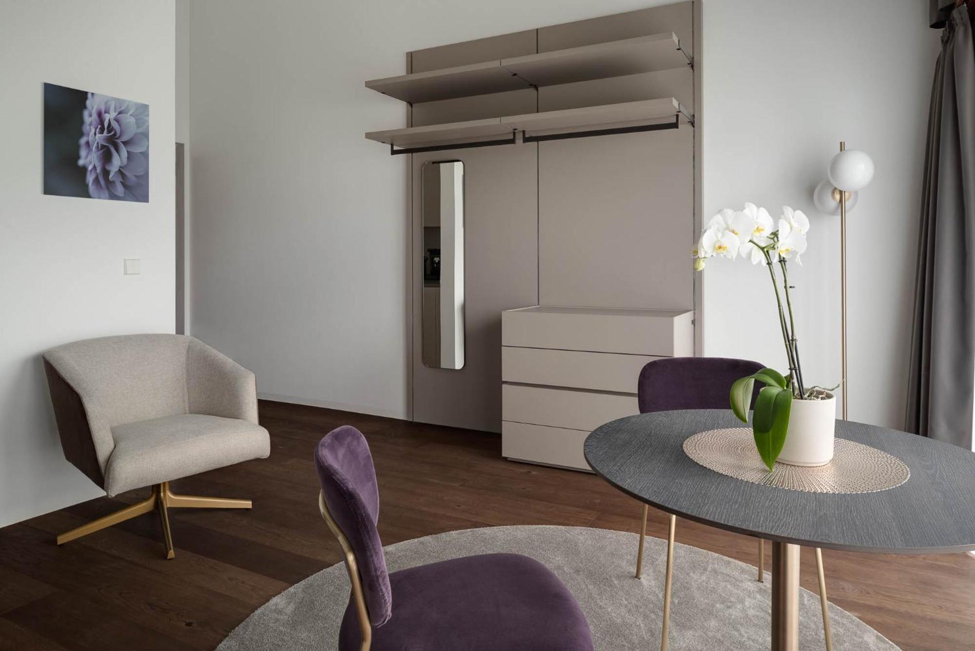 Ansitz Battisti Suites (Adults Only) Caldaro Δωμάτιο φωτογραφία